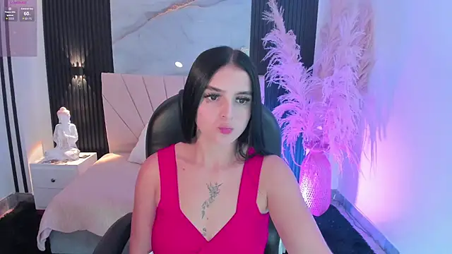 DOMINIKA LOVY online show from May 30, 2026, 9:45 pm