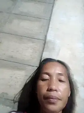 morenabb69 online show from April 14, 2026, 6:14 pm