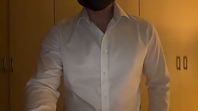 EastHunter online show from April 14, 2026, 1:39 pm