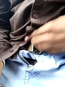 hot sexy lko boy online show from May 19, 2026, 8:09 am
