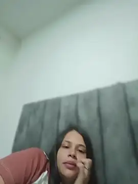 Gialuca  online show from April 13, 2026, 12:38 am