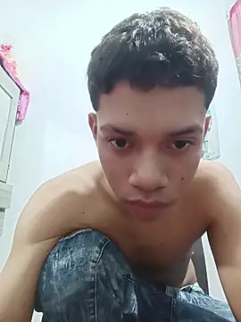 curious straight guy online show from May 22, 2026, 1:46 am