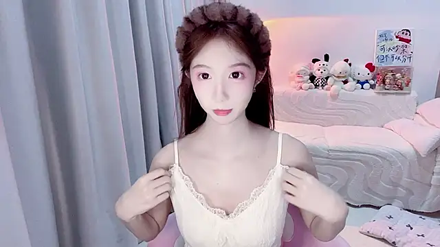 lucky-tt online show from June 22, 2026, 12:02 pm