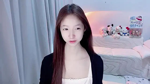 lucky-tt online show from June 28, 2026, 4:40 am