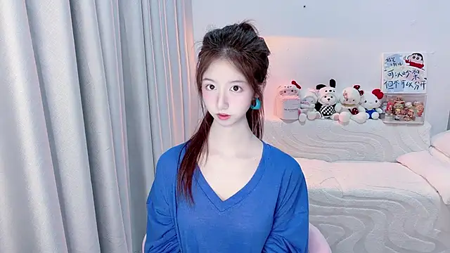lucky-tt online show from July 14, 2026, 12:11 pm