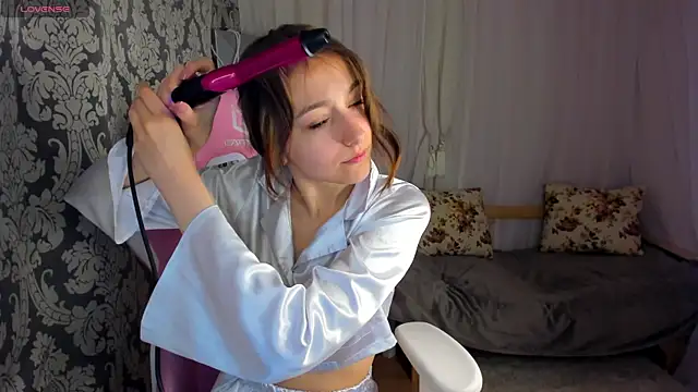alis tauber online show from May 5, 2026, 1:57 am