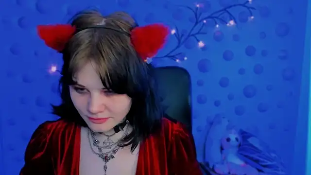 nikki kiss  online show from April 29, 2026, 5:30 pm