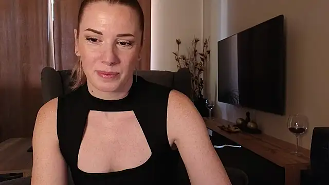 Sharon Red online show from February 17, 2025, 10:07 am