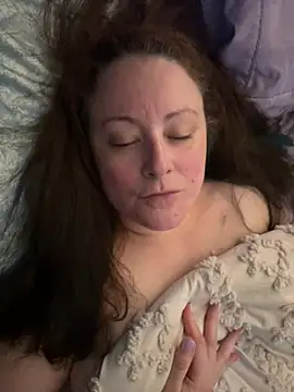 NeedyKitty47 online show from May 28, 2026, 9:01 pm