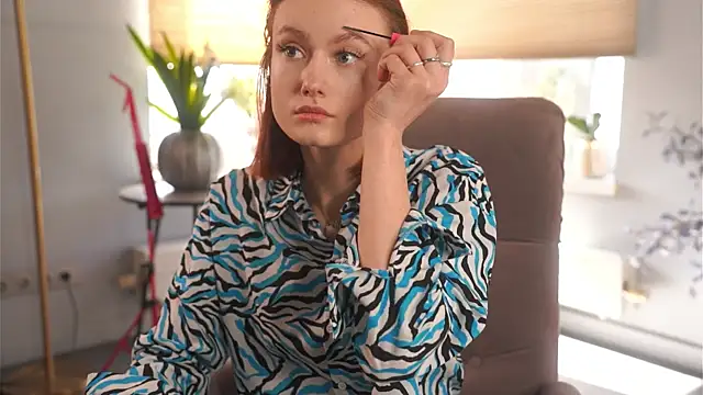 AlvaCatterton online show from April 17, 2026, 5:10 am