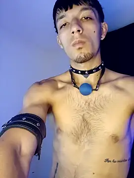 Snapshot of dark_men1 chatting on April 16, 2026, 2:34 am dark men1 online show from April 16, 2026, 2:34 am