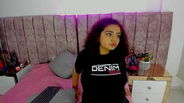 Snapshot of Dahlia_rossee chatting on May 31, 2026, 11:06 am Dahlia rossee online show from May 31, 2026, 11:06 am