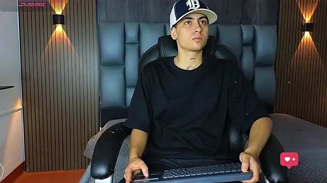 mohamed malik online show from May 30, 2026, 3:09 pm