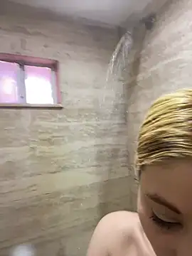Bunnysweet95 online show from June 21, 2026, 8:44 pm