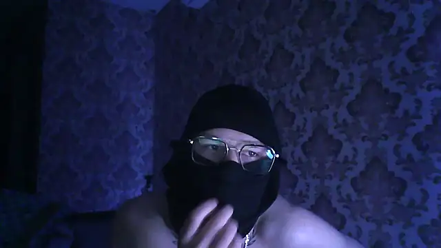 alyoshagreen online show from April 14, 2026, 4:46 pm