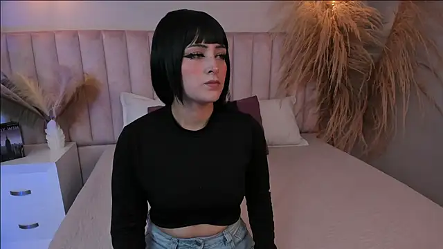 Darcy baker online show from April 18, 2026, 3:10 am