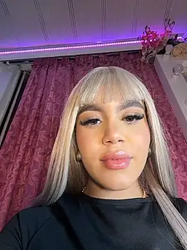 Tyra malkovaa online show from May 6, 2026, 3:57 am