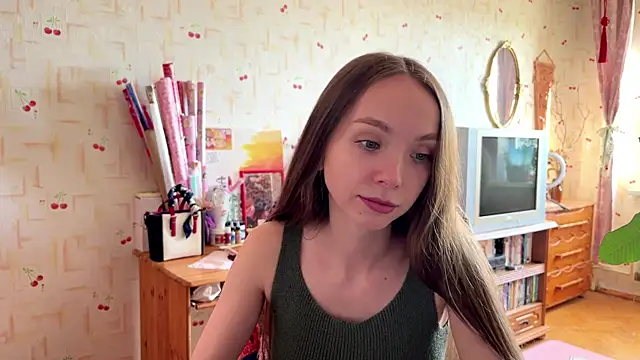 AdriannaBill online show from May 31, 2026, 4:03 pm