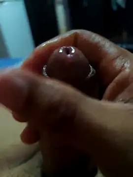 Snapshot of castellano10 chatting on April 15, 2026, 6:15 pm castellano10 online show from April 15, 2026, 6:15 pm