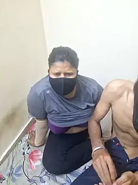 alina-cuopal online show from April 26, 2026, 6:16 pm