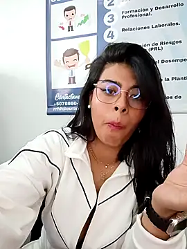 Snapshot of SOFIA-11_ chatting on May 12, 2026, 6:49 pm SOFIA-11 online show from May 12, 2026, 6:49 pm
