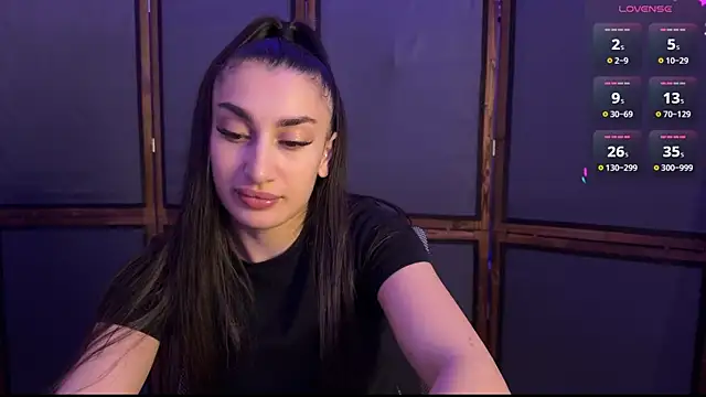 Snapshot of MyNaomi chatting on June 25, 2026, 9:30 pm MyNaomi online show from June 25, 2026, 9:30 pm