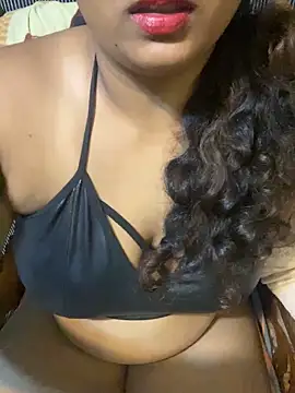 peacheypink online show from May 21, 2026, 6:04 pm