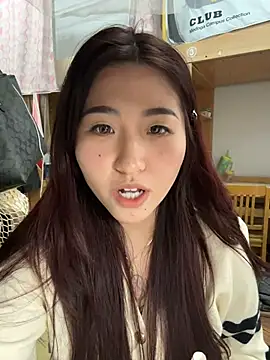 pinkouou online show from April 22, 2026, 8:39 am