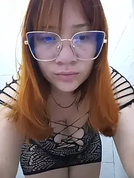 Curves Nina online show from June 20, 2026, 7:44 am
