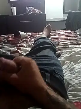Travis212121 online show from July 10, 2026, 7:27 pm