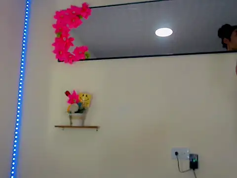 Darianna A online show from May 20, 2026, 8:37 pm