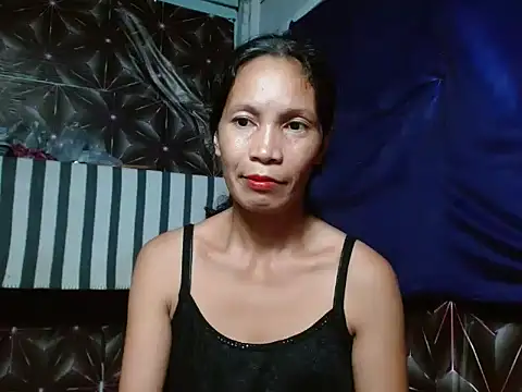 Honeychel online show from April 27, 2026, 8:51 pm