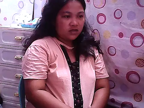 PinayFantasy4you online show from April 18, 2026, 3:21 am