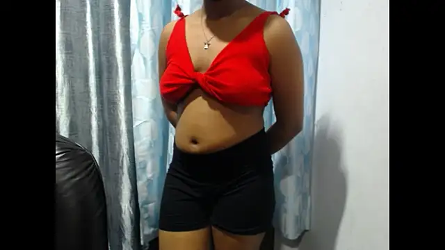 Snapshot of Sizu_ chatting on May 23, 2026, 8:13 pm Sizu online show from May 23, 2026, 8:13 pm