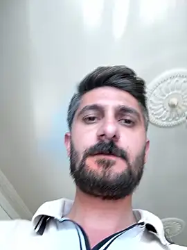 fatihbry657 online show from June 10, 2026, 12:15 pm