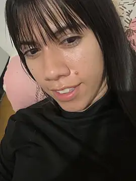 Snapshot of drea-an chatting on May 8, 2026, 3:01 am drea-an online show from May 8, 2026, 3:01 am