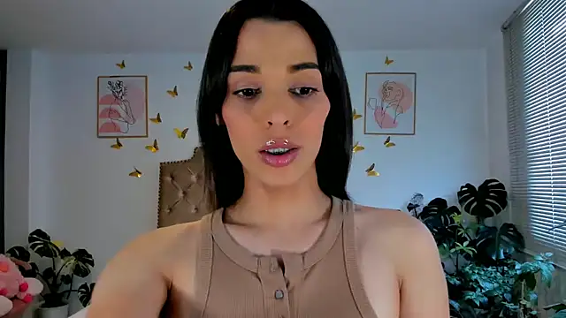 bella grego online show from June 22, 2026, 6:27 pm