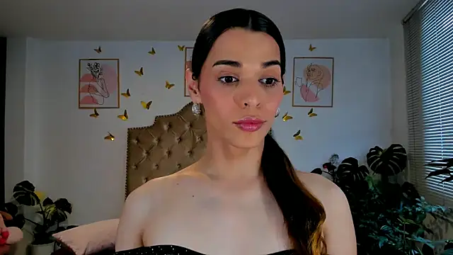 bella grego online show from July 11, 2026, 5:59 pm