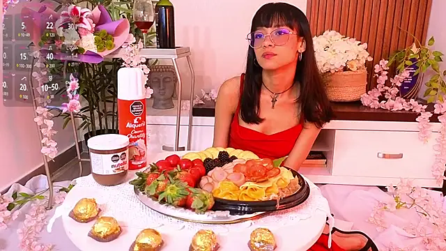 Cherry Vixen  online show from July 18, 2026, 7:17 pm