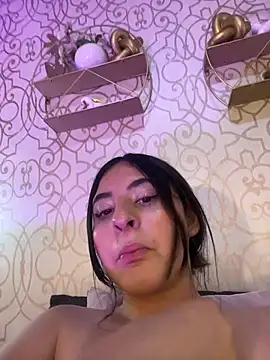 Maggiee 1 online show from June 11, 2026, 2:53 am