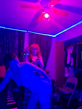 rheasplayground online show from April 28, 2026, 7:35 am