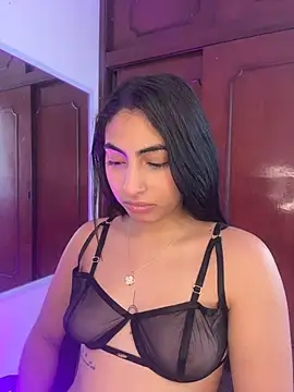 Lily Rush online show from May 9, 2026, 12:10 pm