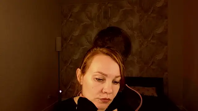 Margo Kelly online show from May 11, 2026, 12:49 am