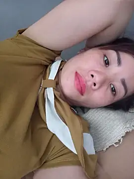 Isabella pusy online show from June 14, 2026, 4:36 am