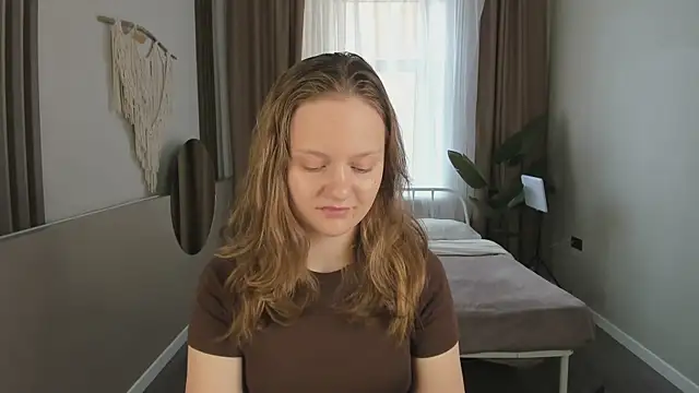 French Fry online show from May 12, 2026, 6:43 am