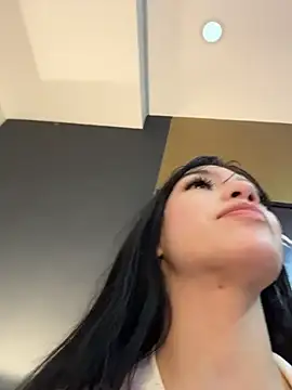 Maddison Foxxx online show from July 22, 2026, 12:41 pm