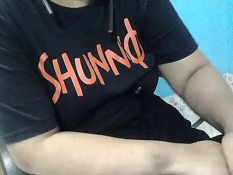 Chubbygirl Tisha online show from June 11, 2026, 7:56 pm