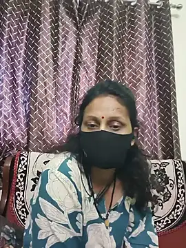 Snapshot of Beborani chatting on June 5, 2026, 9:59 am Beborani online show from June 5, 2026, 9:59 am