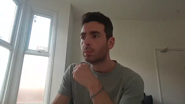 frenchbdmaninlondon online show from April 18, 2026, 12:42 pm