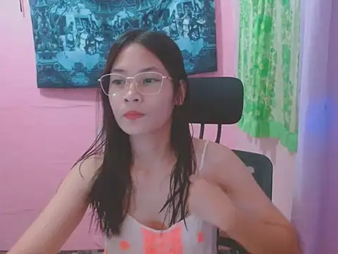 Snapshot of Sweetsexylady19 chatting on June 7, 2026, 5:11 am Sweetsexylady19 online show from June 7, 2026, 5:11 am
